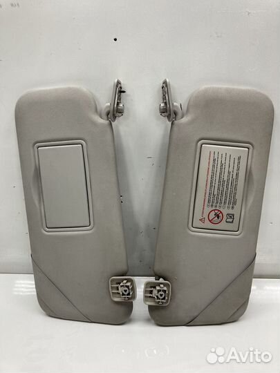 Козырек солнцезащитный L/R Citroen C3 Picasso