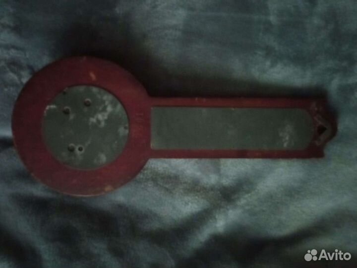 Старинный барометр