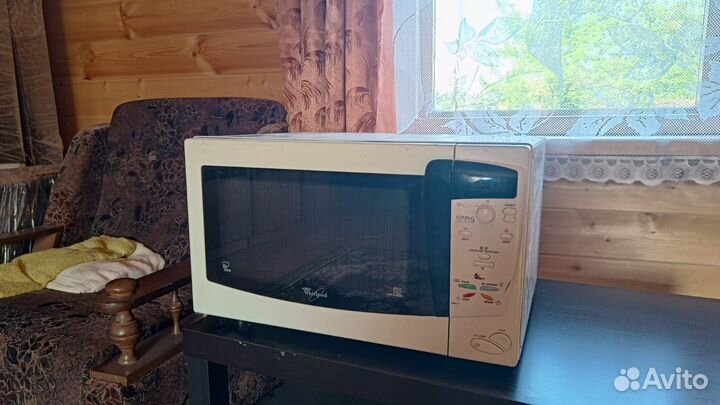 Микроволновая печь Whirlpool MD 377