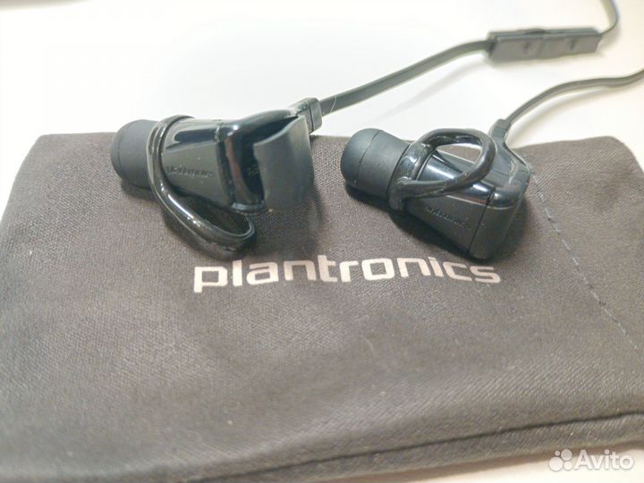 Bluetooth гарнитура Plantronics backbeat GO 2