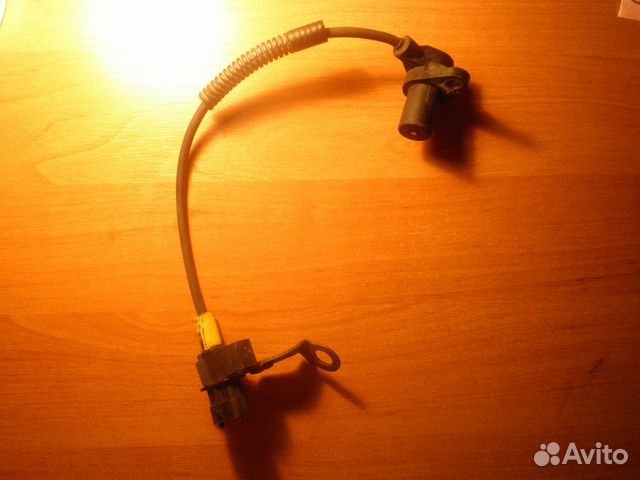 Датчик положения коленвала б/у