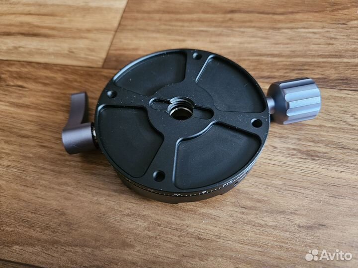 Панорамнная площадка для штативной головки