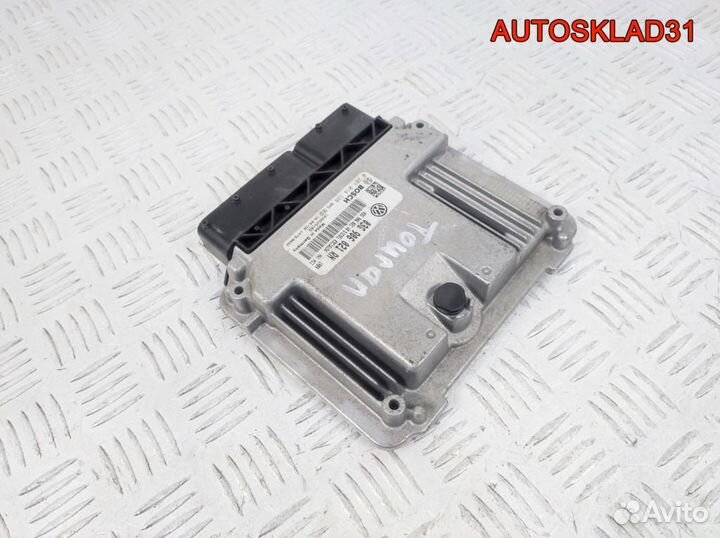 Блок эбу Volkswagen Touran 1.9 BLS 03G906021RN