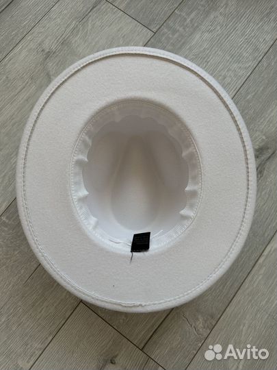 Шляпа белая женская новая