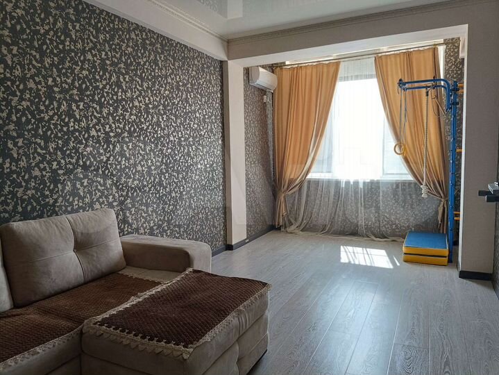 2-к. квартира, 65 м², 2/9 эт.