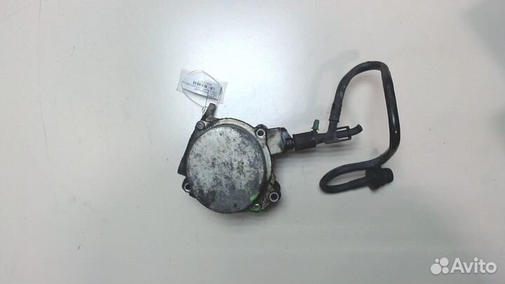 Насос вакуумный Volkswagen Scirocco 2008, 2009