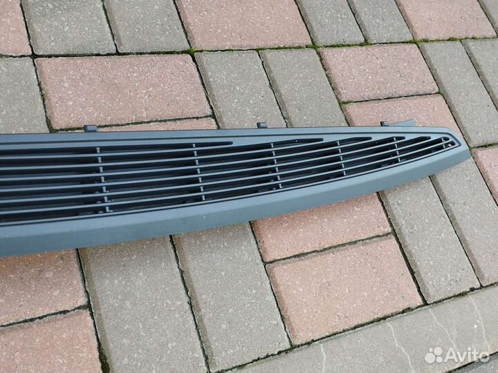 Дефлектор воздуховода салона BMW F01-02