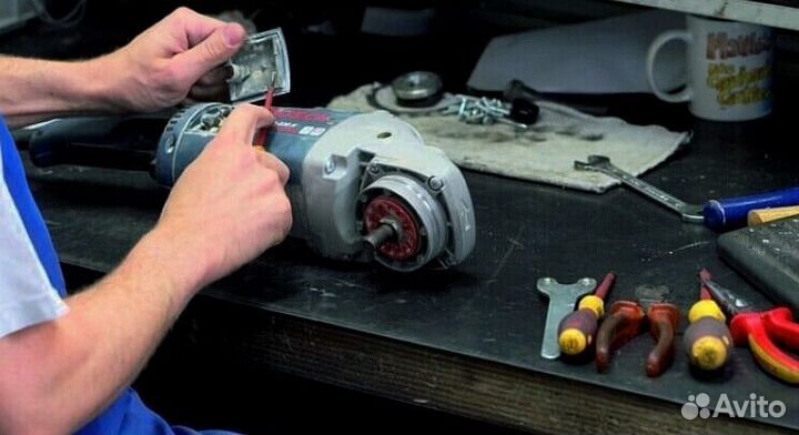 Требуется Помощник мастера по ремонту эл. инструме