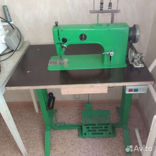 Швейная машина