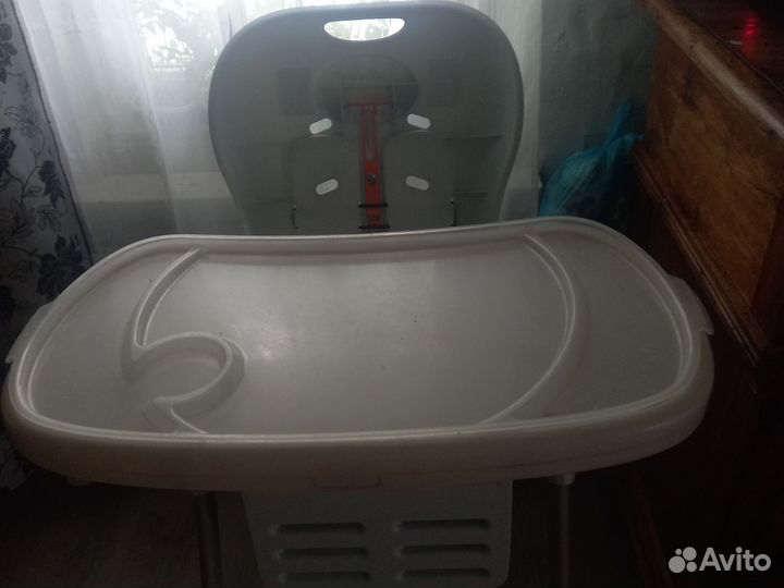 Стульчик для кормления chicco