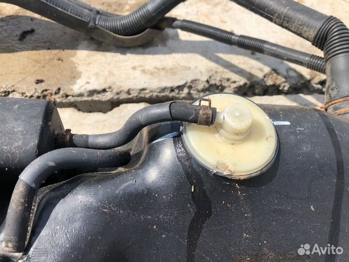 Бак топливный Kia Cerato 2004-2008