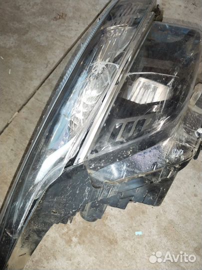 Фара правая б/у KIA seltos 2022