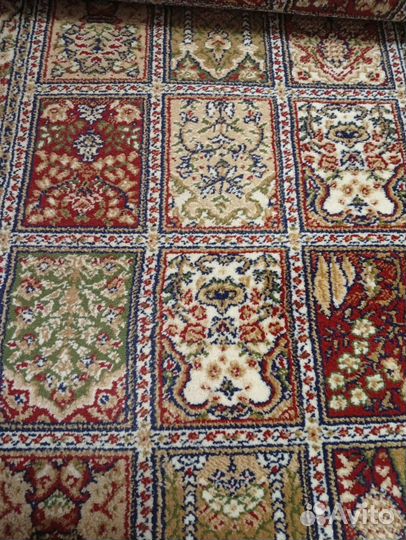 Ковры и дорожки бу