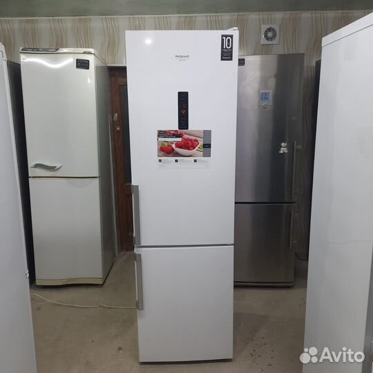 Холодильник no frost в идеальном состоянии