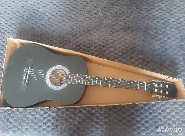 Гитара классическая новая