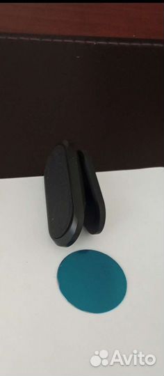 Магнитный держатель для телефона