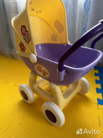 Коляска для кукол