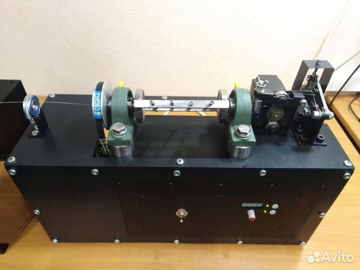 Правильно-отрезной станок для тонкой проволоки