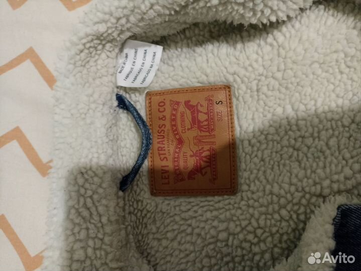 Джинсовая куртка levis sherpa