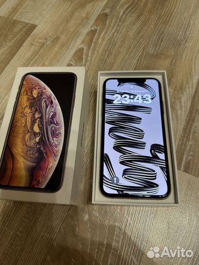 iPhone Xs, 256 ГБ