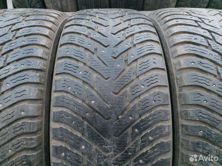 Nokian Tyres Hakkapeliitta 8 SUV 265/60 R18 114T