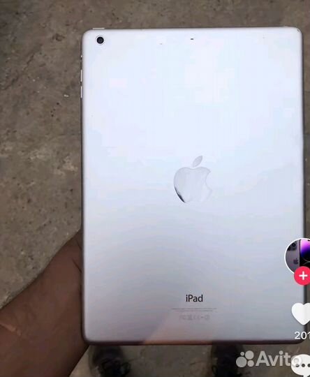 iPad air 2 16gb sim