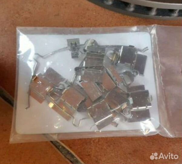 Суппорт тормозной Camry 