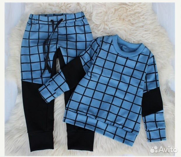 Костюм для мальчика (98р)