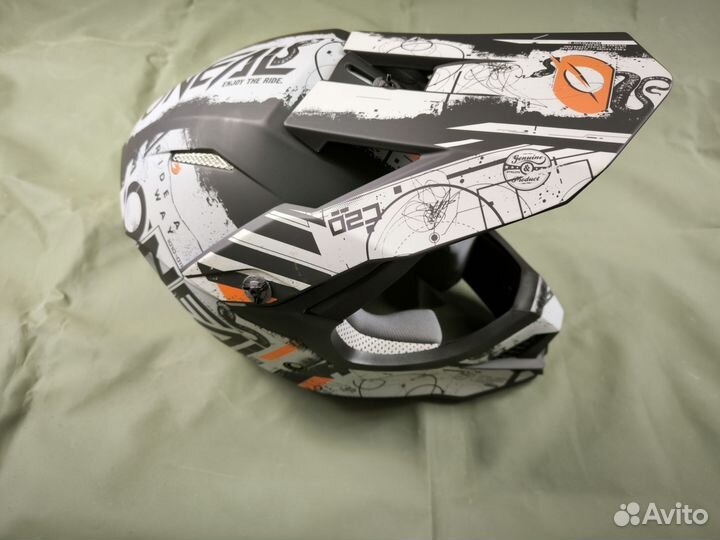 O'Neal 3 series scarz шлем для мотокросса и эндуро