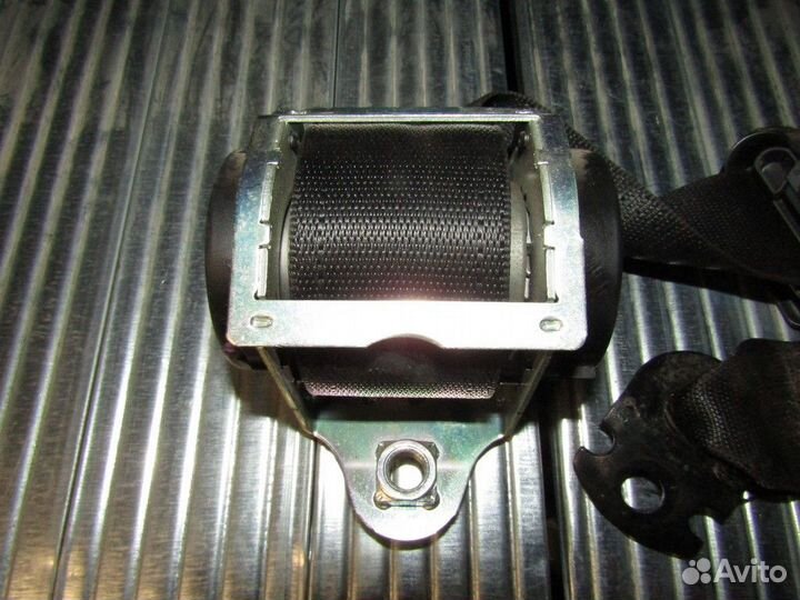 Ремень безопасности Corsa D 2006-2015