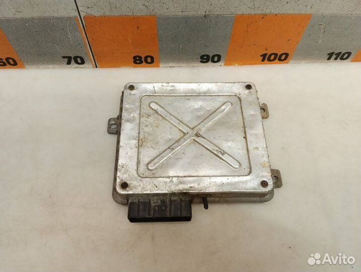 Блок управления двигателем Land Rover Freelander