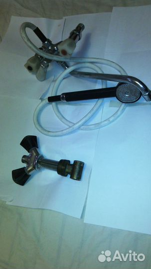 Смесители для кухни и ванной и кранбуксы. (СССР)