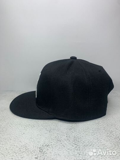 Бейсболка с прямым козырьком New Era Jordan