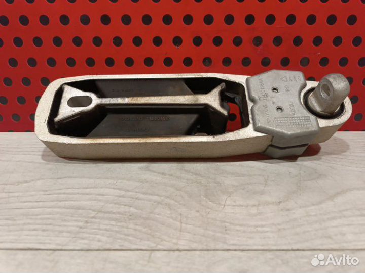 Подушка крепления двигателя Volvo Xc90 B4204T34