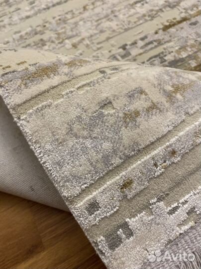 Ковер 2 на 3 новый