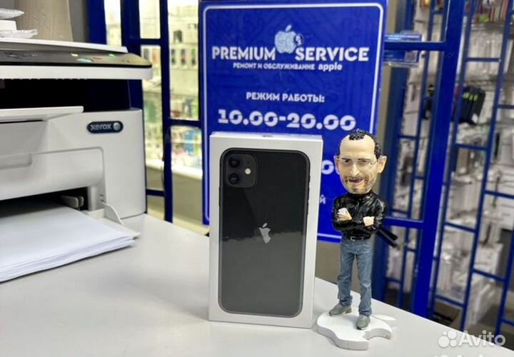 iPhone 11, 64 ГБ