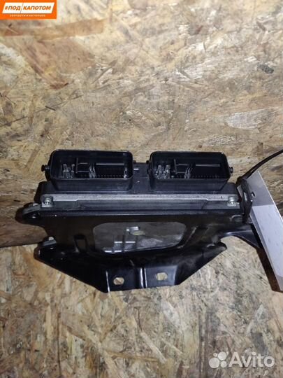 Блок управления двигателем Mitsubishi Lancer 10