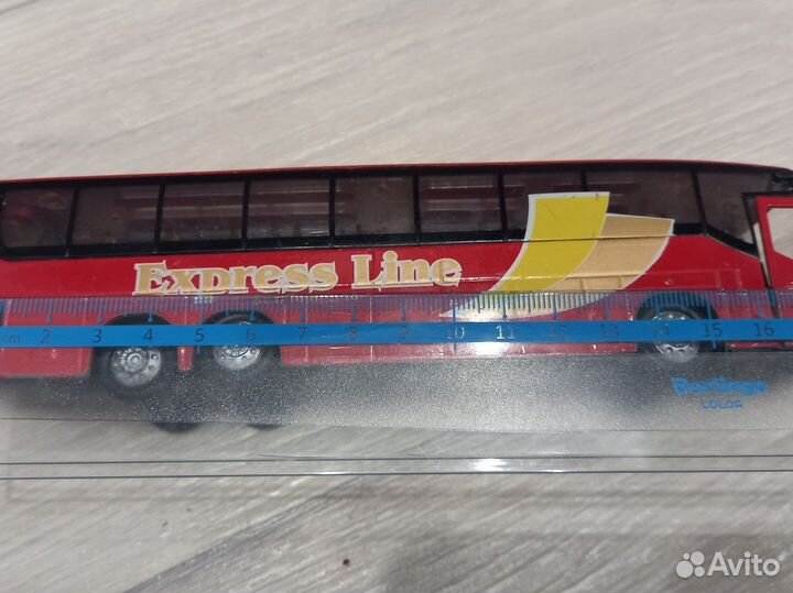 Машинки металлические