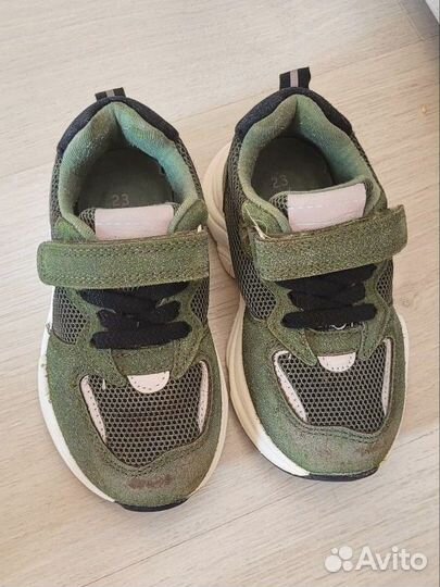 Кроссовки детские