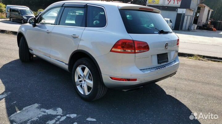 Авто на разбор Volkswagen Touareg 7P cgea 2011