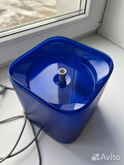 Питьевой фонтан для животных