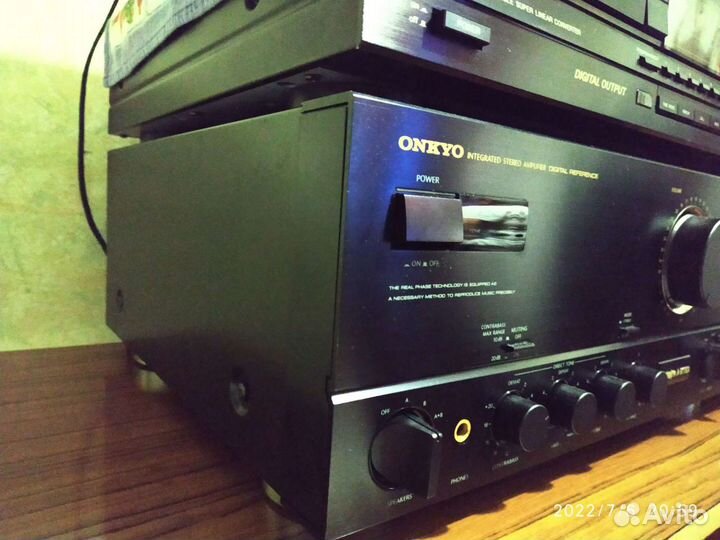 Onkyo A-817EX /100В/ Integra