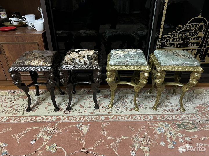 Стулья (табуретки)