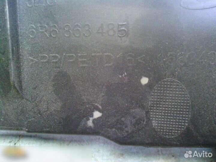 Накладка (кузов внутри) VW Polo (HB) 2009