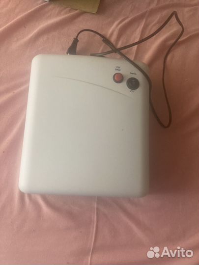 Уф лампа для ногтей