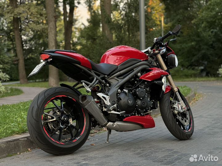 Triumph Speed Triple 1050S
