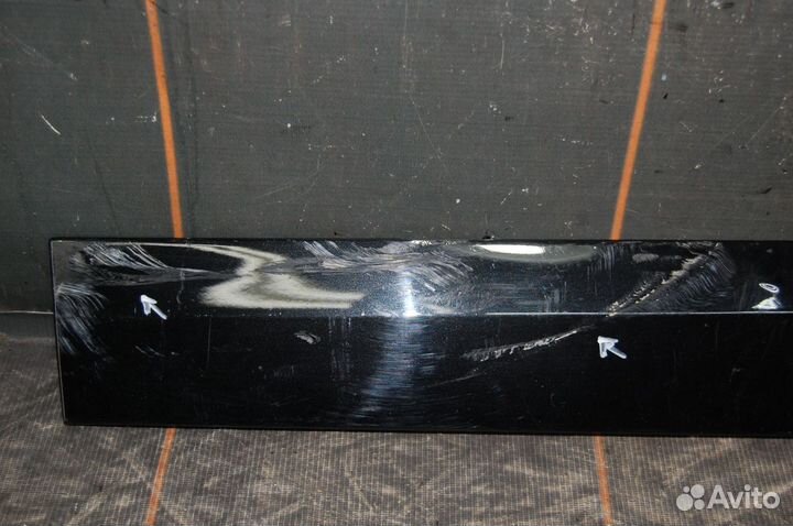 Накладка двери передней левой - BMW X2 F39