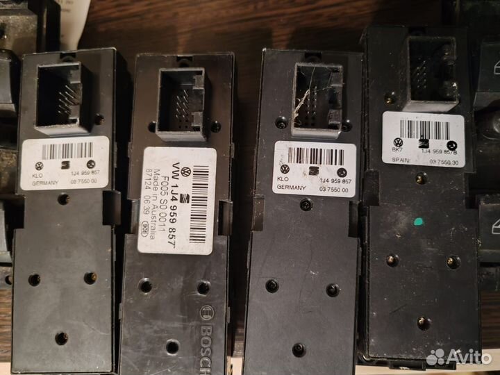 Блок управления стеклоподъемниками VW Passat B5