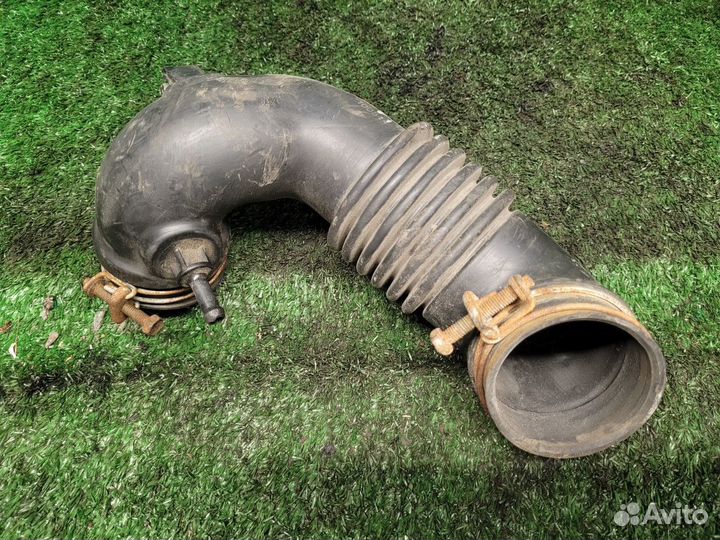 Патрубок воздушного фильтра Mitsubishi Lancer X