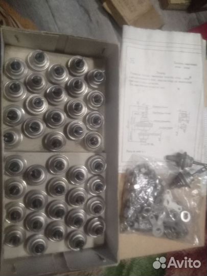 Тиристоры ку208Г 1988г, диоды Д247Б 1982г СССР Au